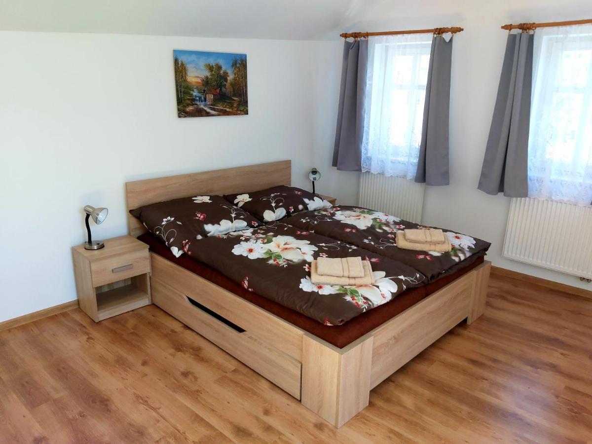 Apartment Na Valse Susice